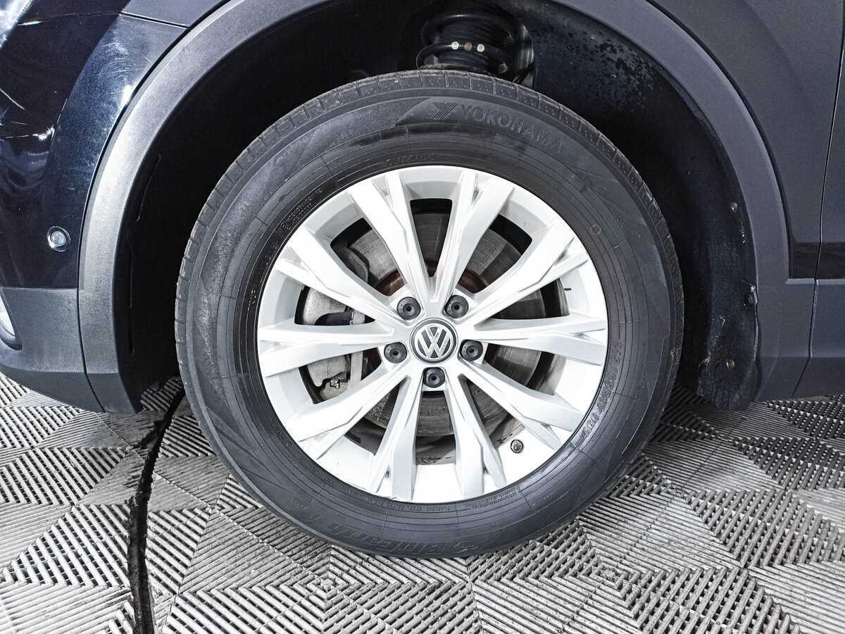 Volkswagen Tiguan 2017 года с пробегом. Фото: #17