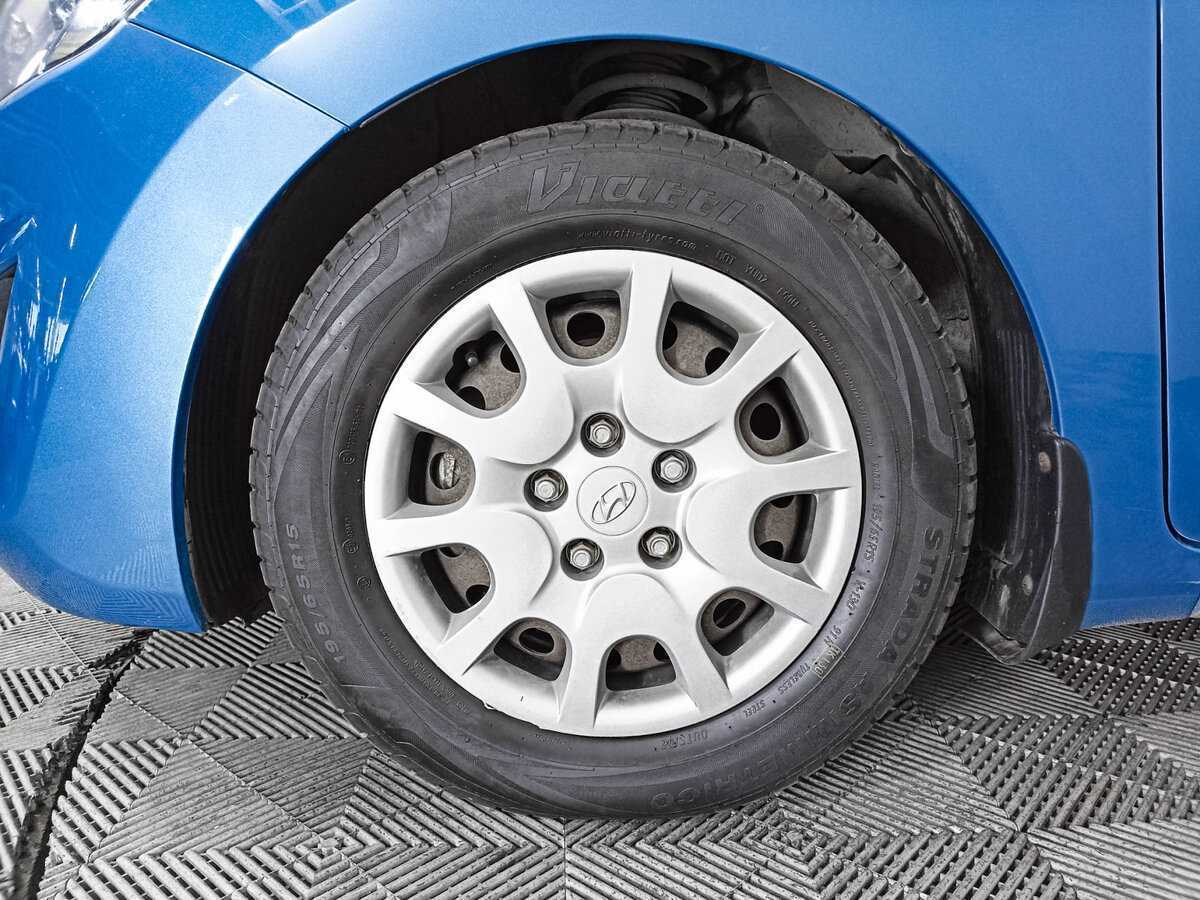 Б/У Хендай ай30 2013 года. Фото: #17