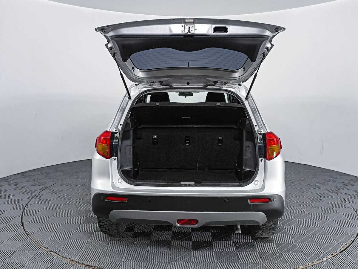 Б/У Сузуки Витара 2018 года. Фото: #7