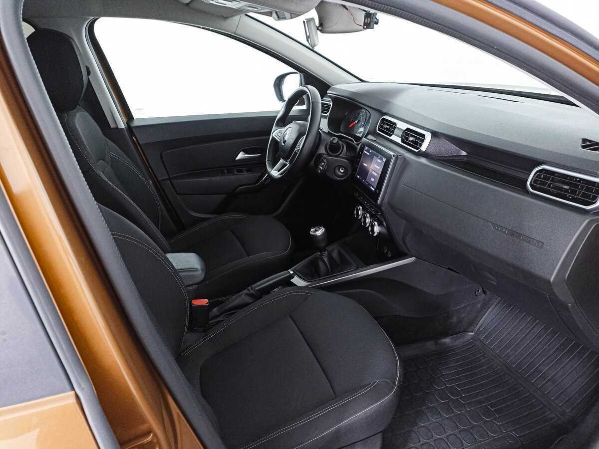 Б/У Рено Дастер 2021 года. Фото: #10