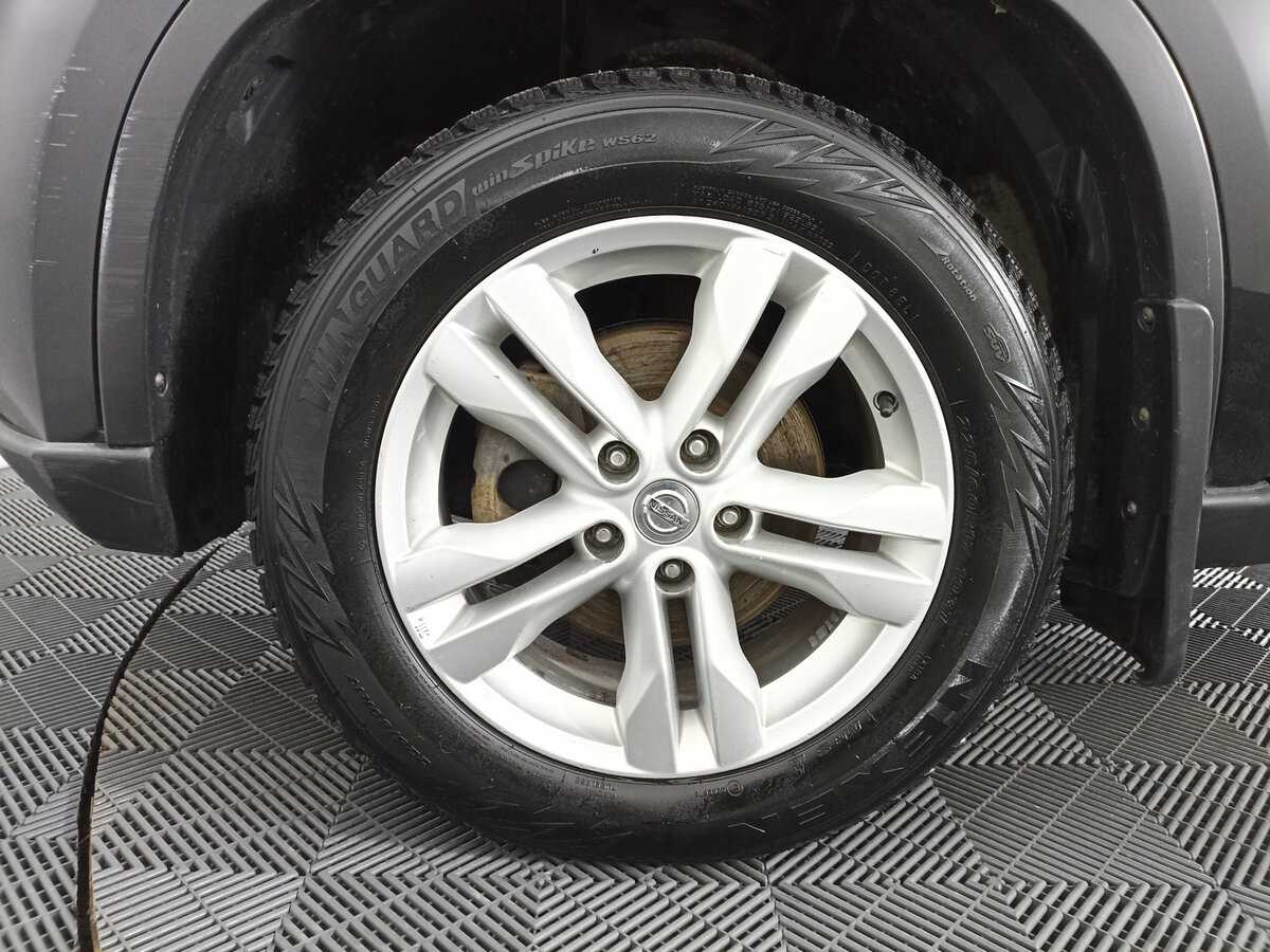 Б/У Ниссан Икс-Трейл 2014 года. Фото: #17