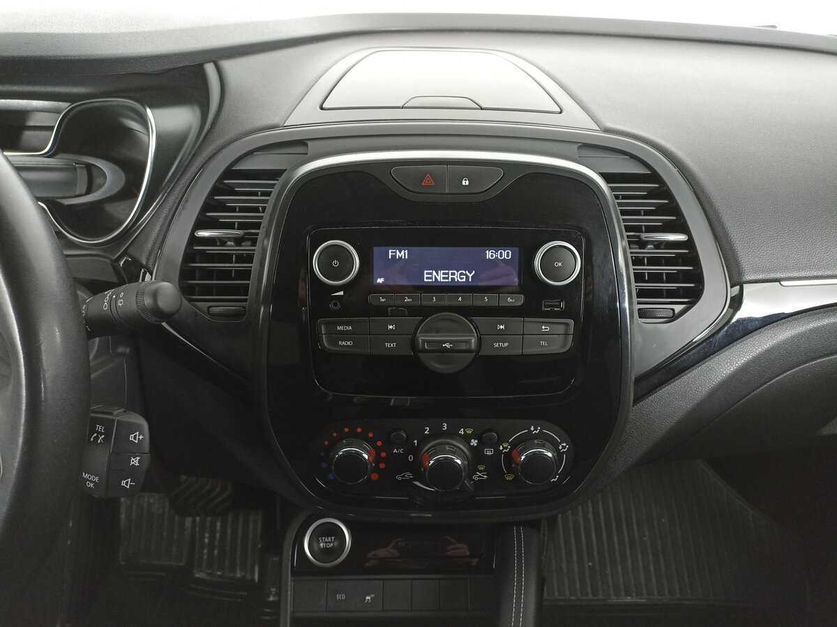 Б/У Рено Каптюр 2021 года. Фото: #14