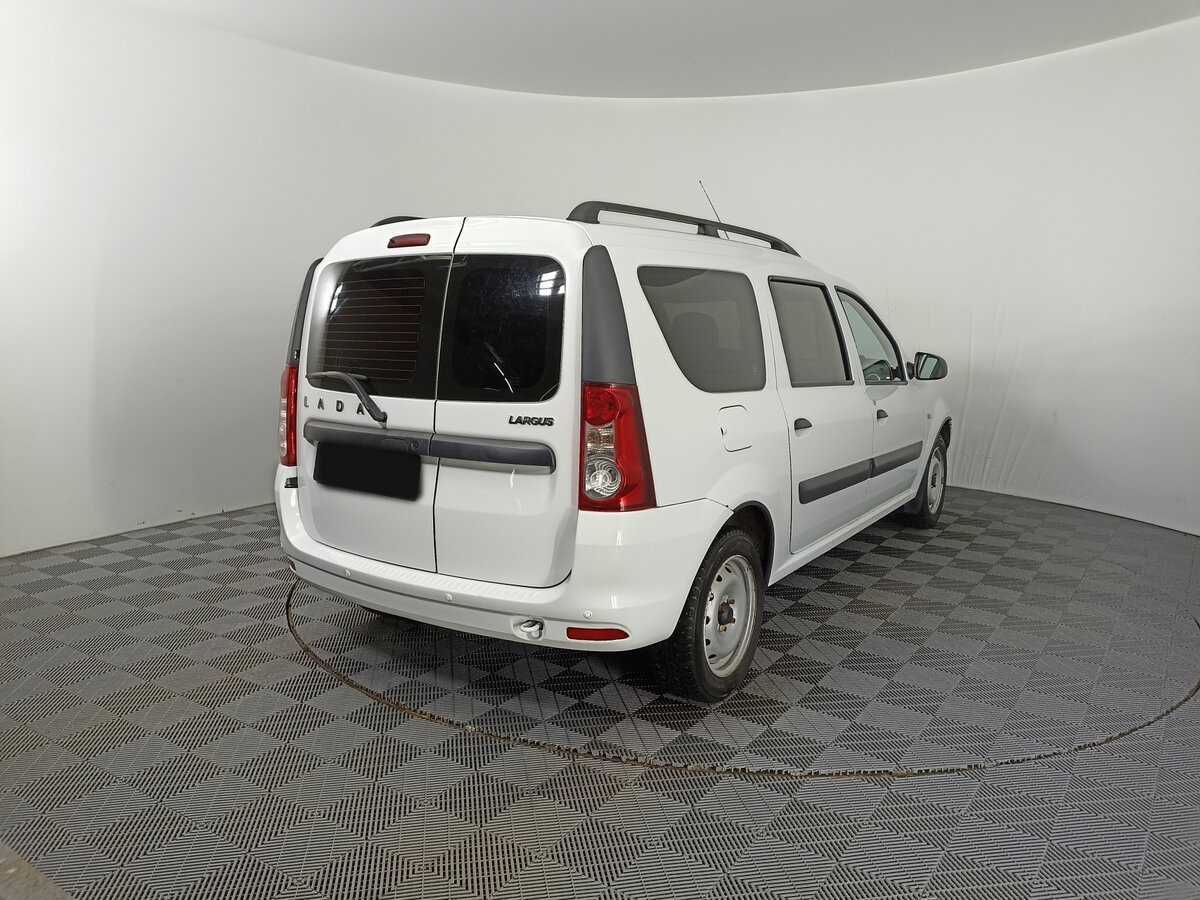 Б/У Лада (ВАЗ) Ларгус 2020 года. Фото: #4