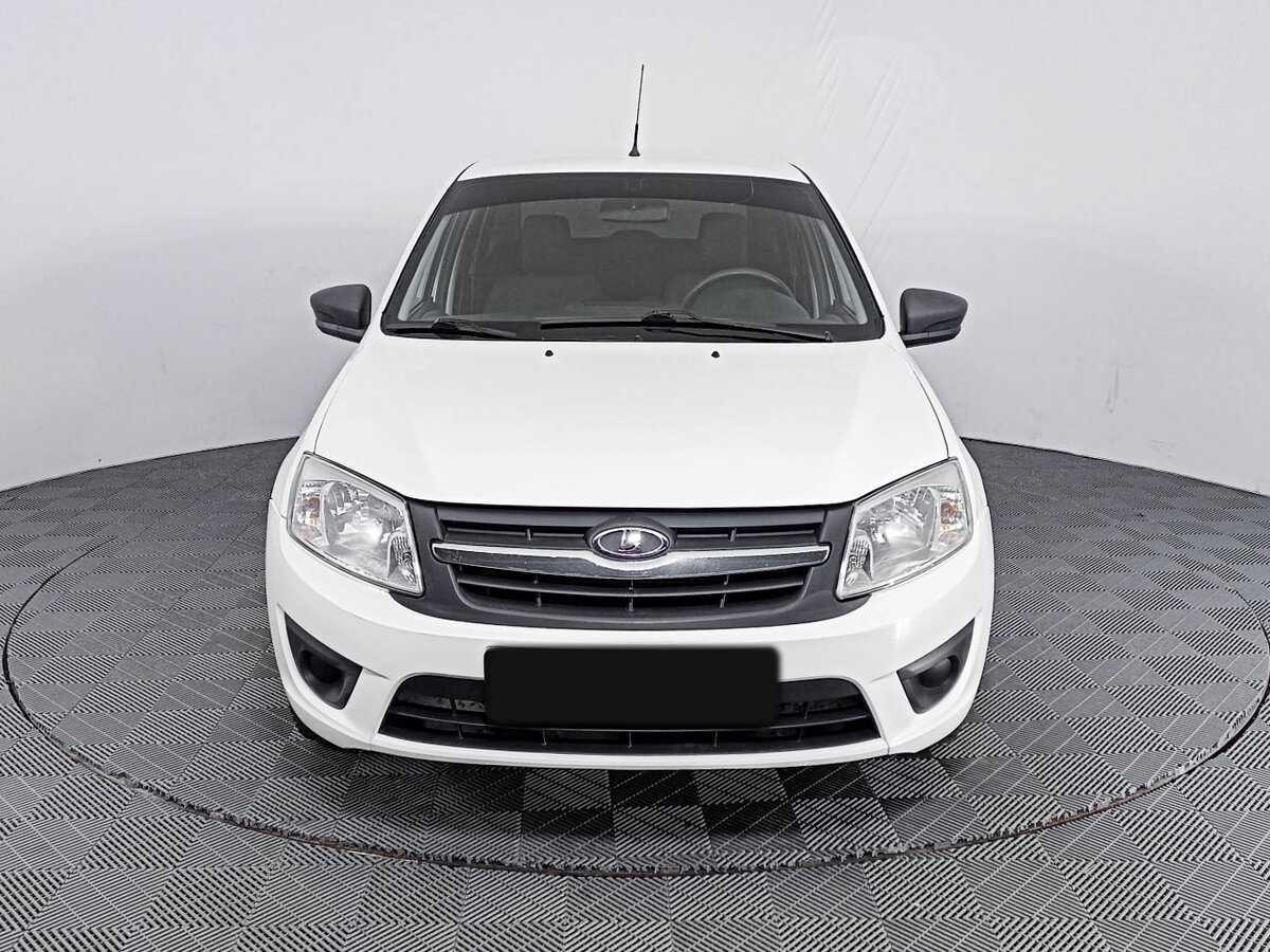 Б/У Лада (ВАЗ) Гранта 2014 года. Фото: #1