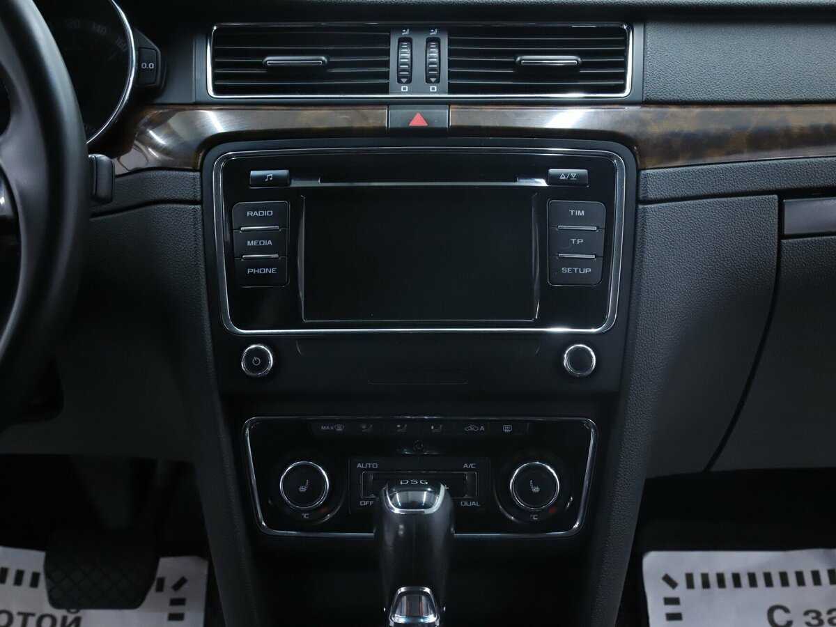 Б/У Шкода Суперб 2013 года. Фото: #11