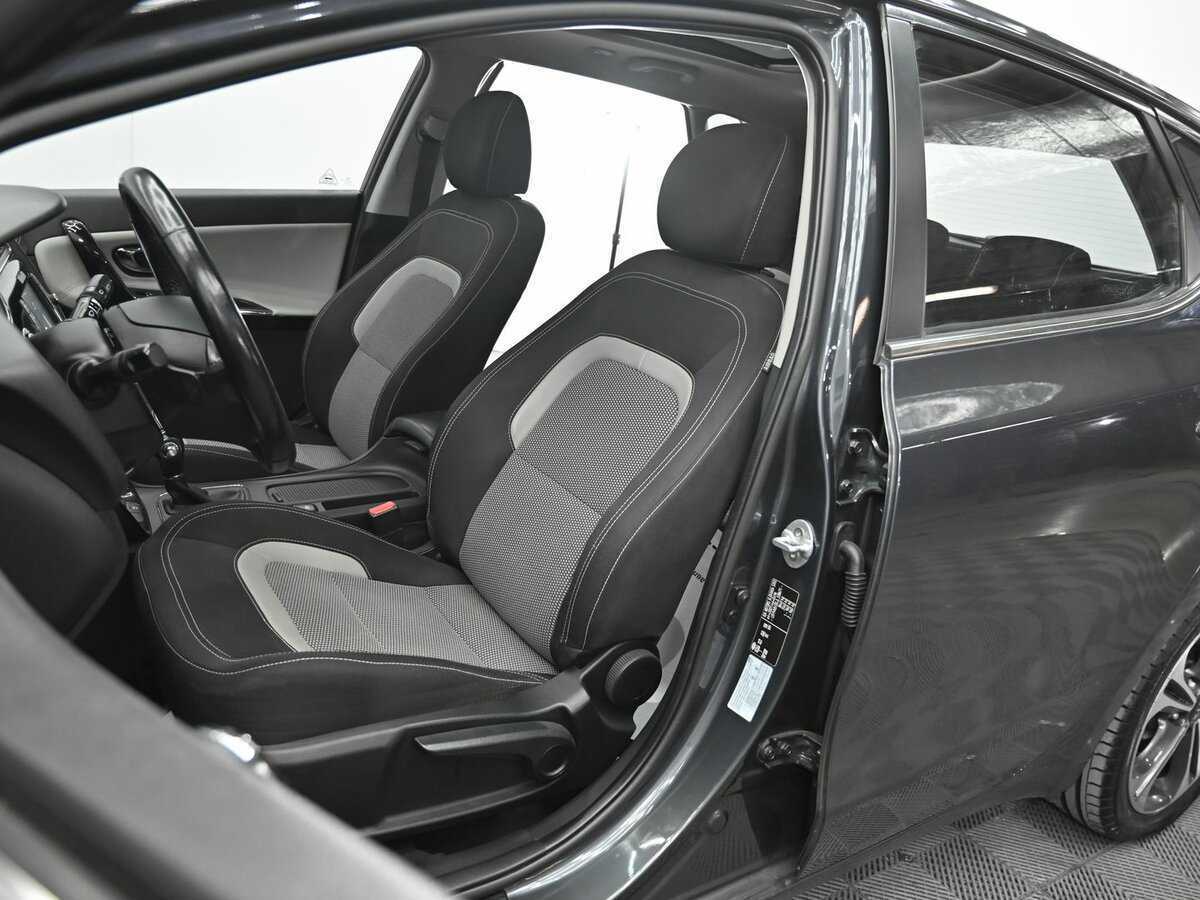 Б/У Киа Сид 2018 года. Фото: #5