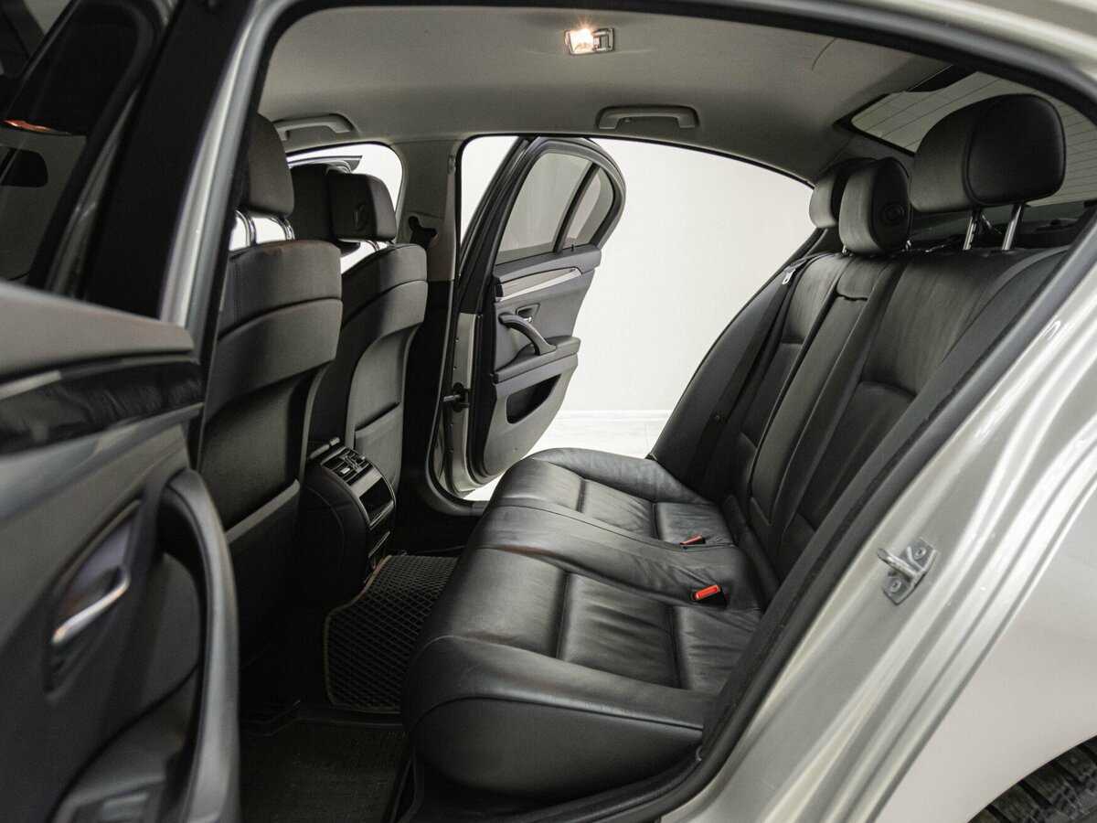 BMW 5 серии 2012 года с пробегом. Фото: #15