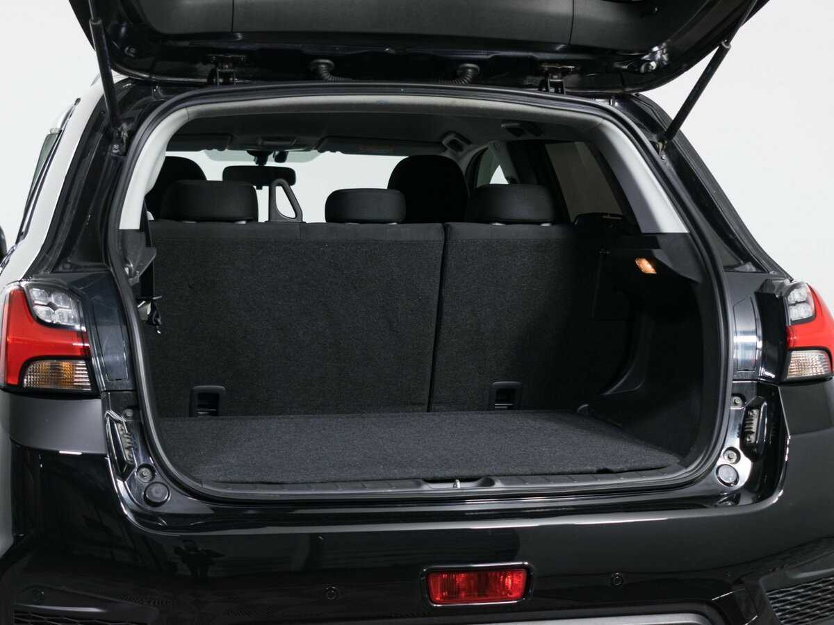 Б/У Митсубиши АС-Икс 2020 года. Фото: #7