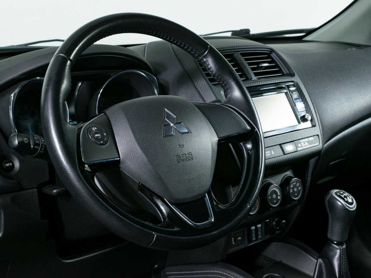 Б/У Митсубиши АС-Икс 2020 года. Фото: #12