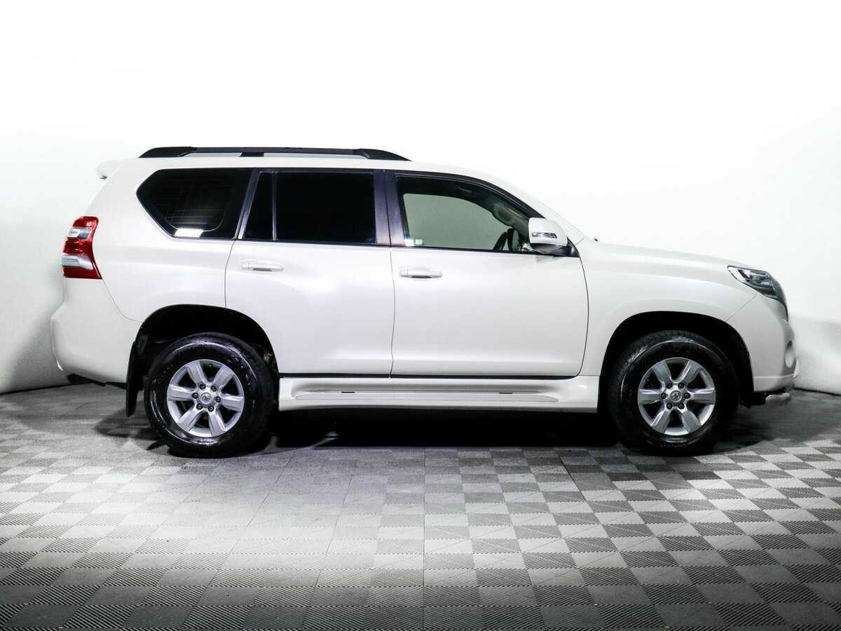 Toyota Land Cruiser Prado 2014 года с пробегом. Фото: #3