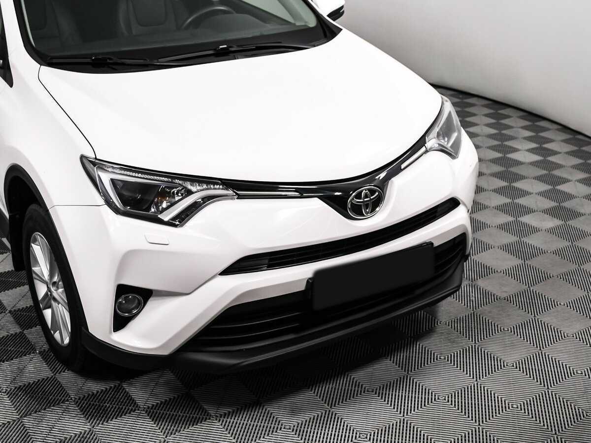Toyota RAV4 2017 года с пробегом. Фото: #13