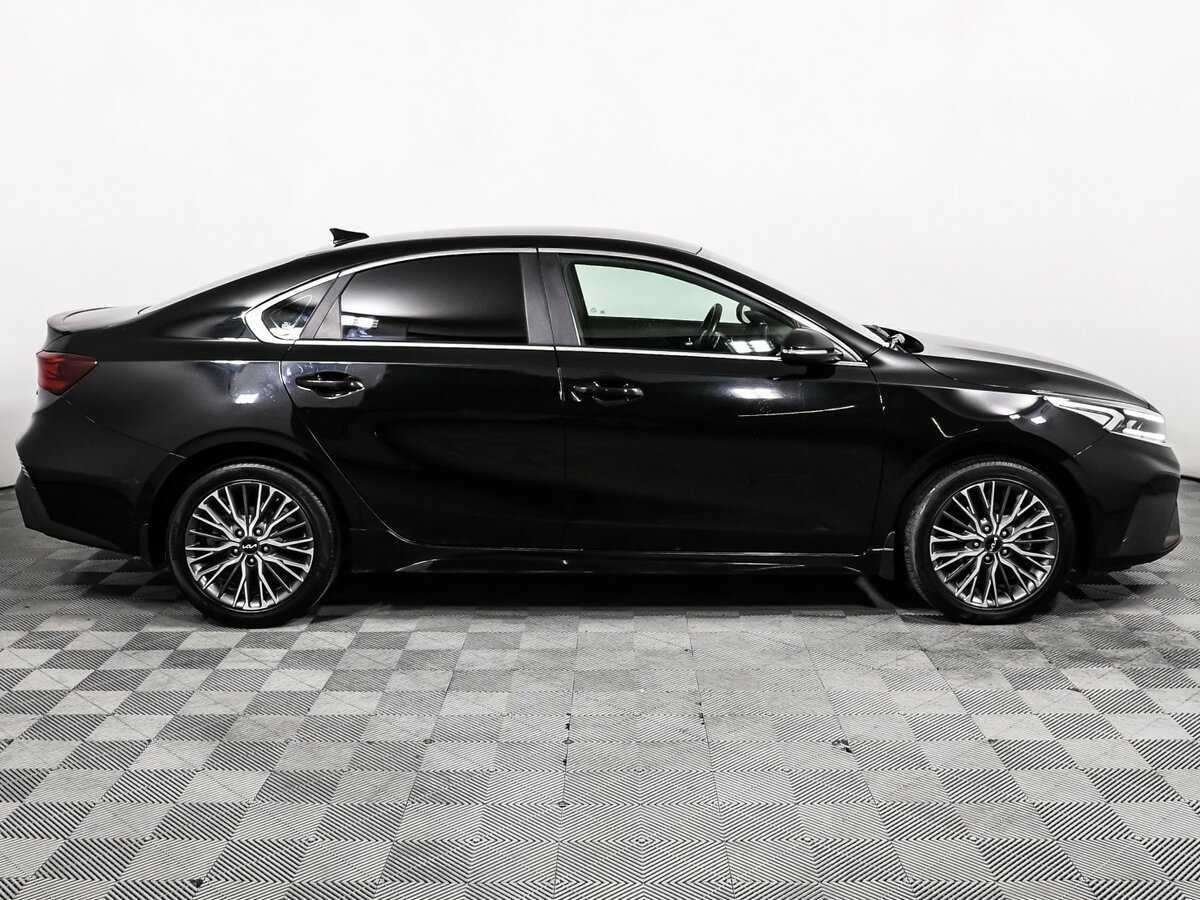 Kia Cerato 2021 года с пробегом. Фото: #3