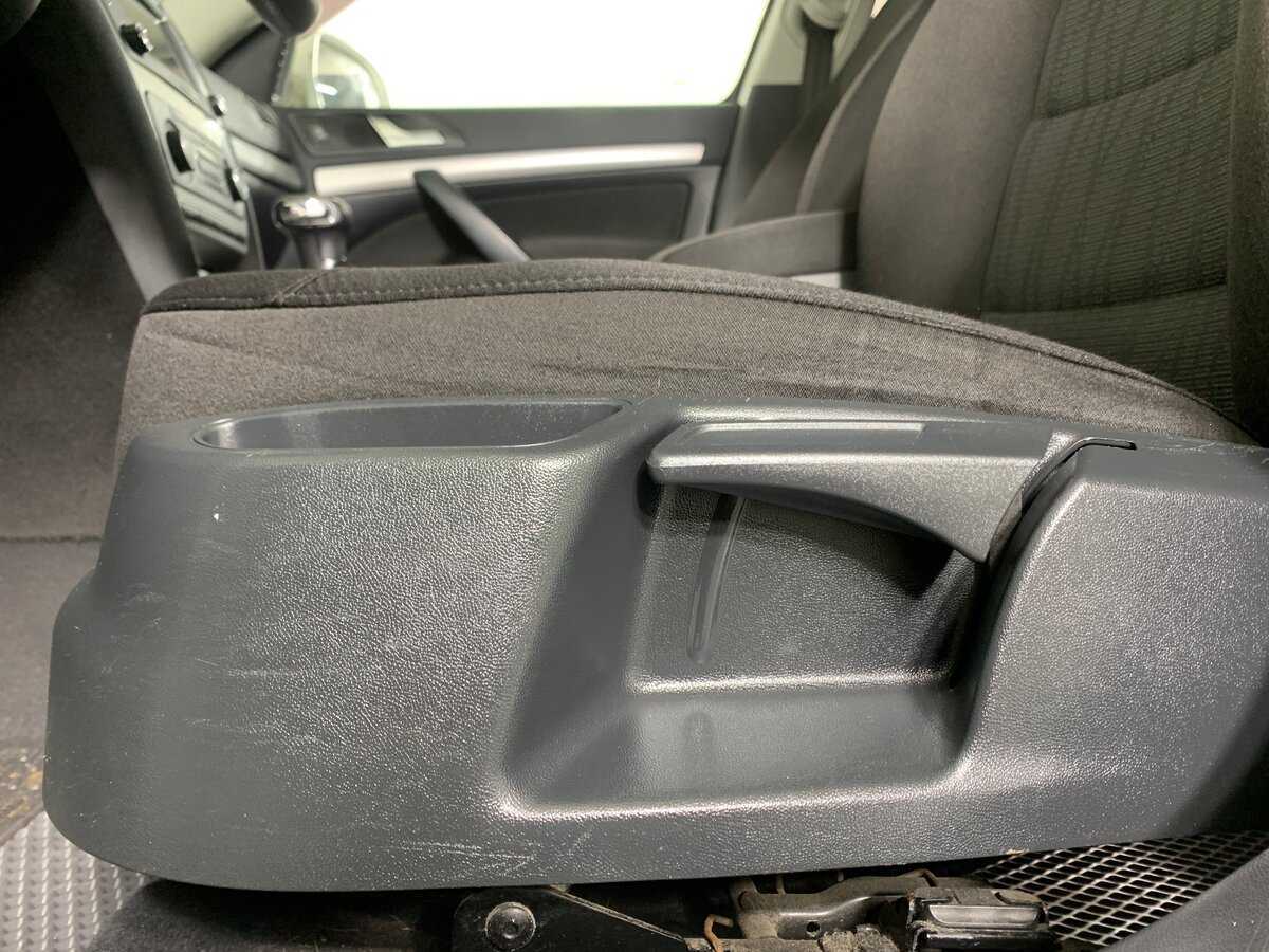 Б/У Шкода Октавия 2012 года. Фото: #15