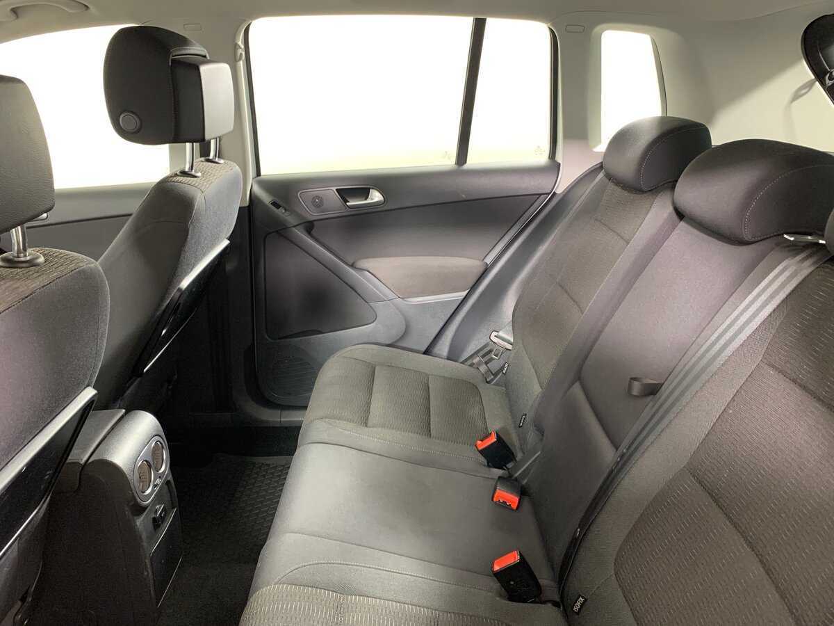 Б/У Фольксваген Тигуан 2014 года. Фото: #18