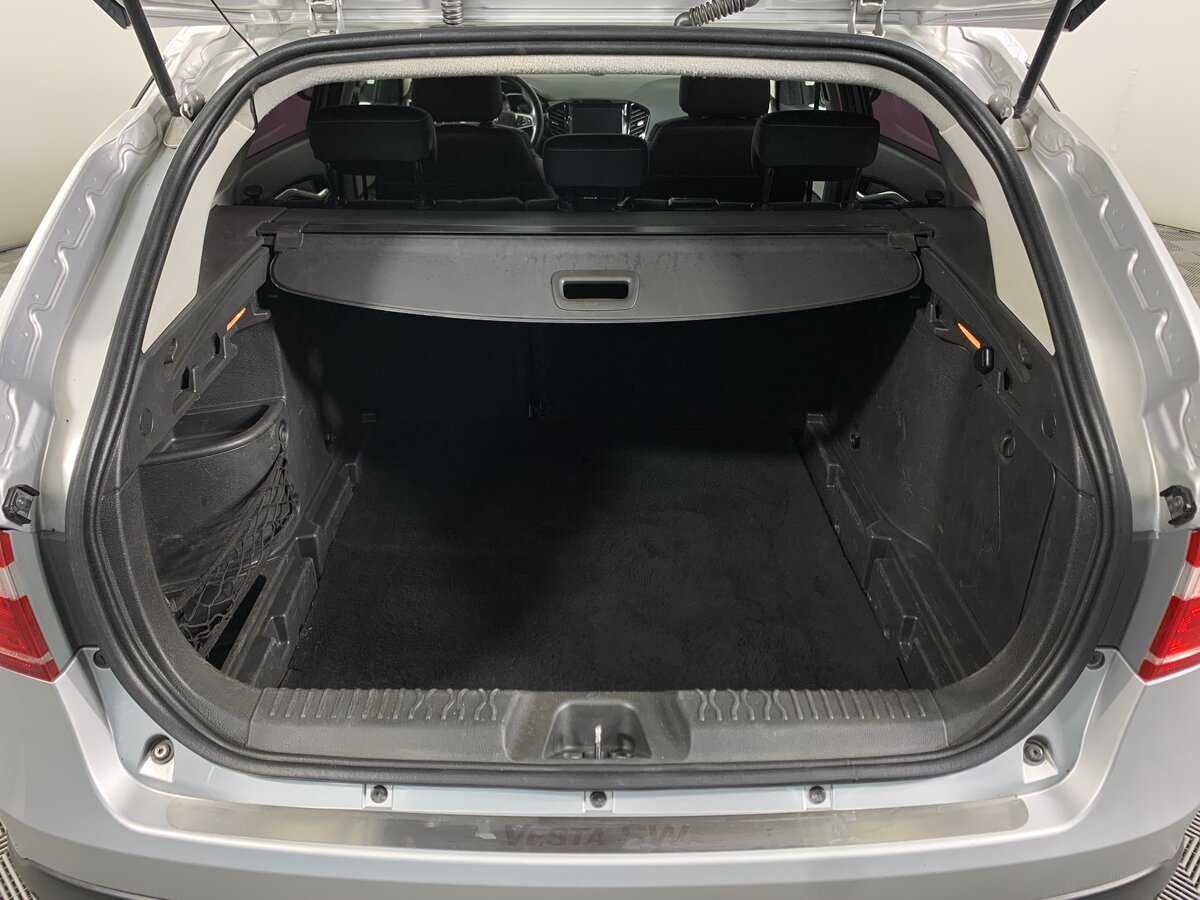 Б/У Лада (ВАЗ) Веста 2017 года. Фото: #19