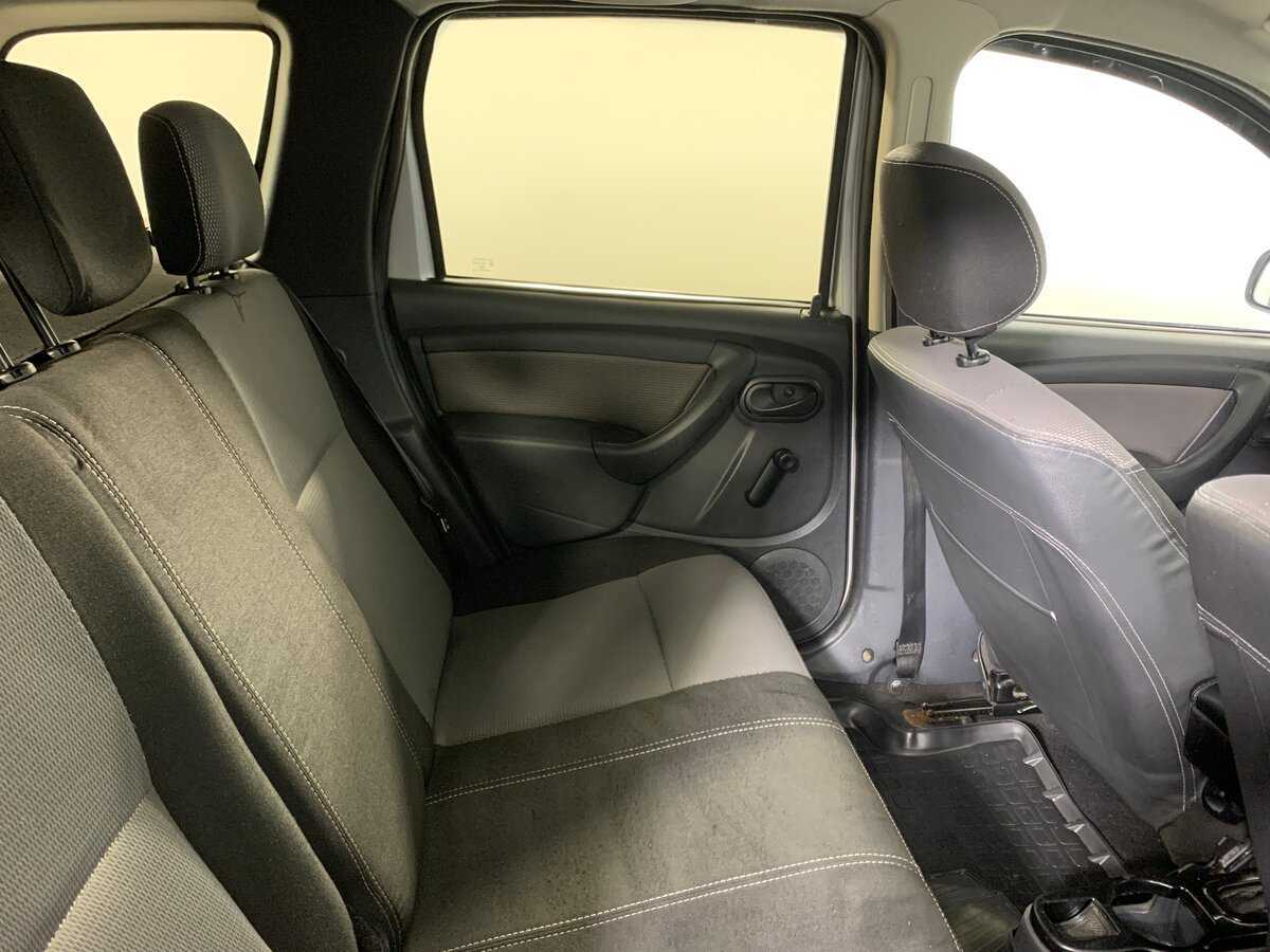 Б/У Рено Дастер 2012 года. Фото: #17