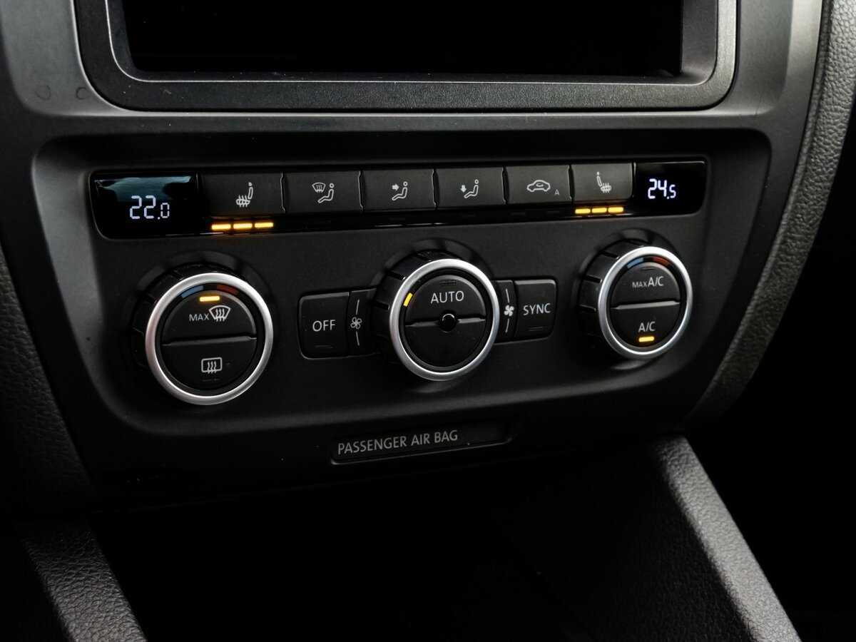 Б/У Фольксваген Джетта 2012 года. Фото: #13