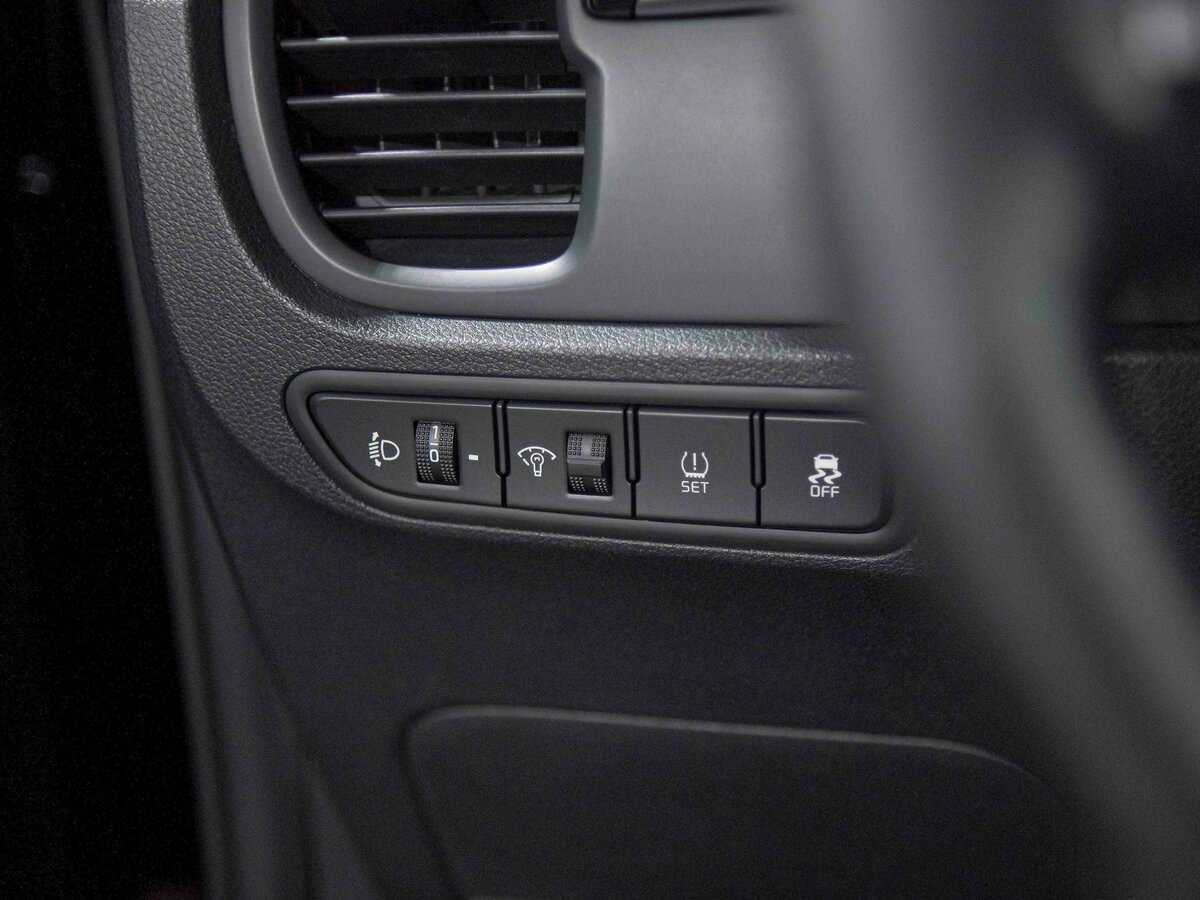 Б/У Киа Рио 2018 года. Фото: #13