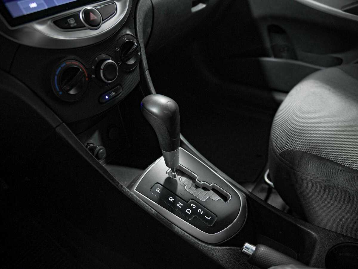 Б/У Хендай Солярис 2013 года. Фото: #10