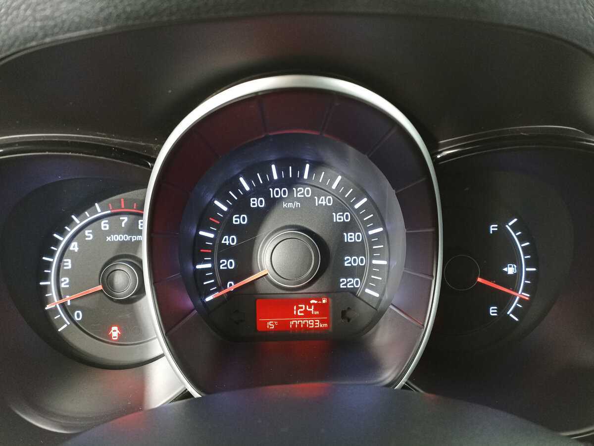 Б/У Киа Рио 2016 года. Фото: #12