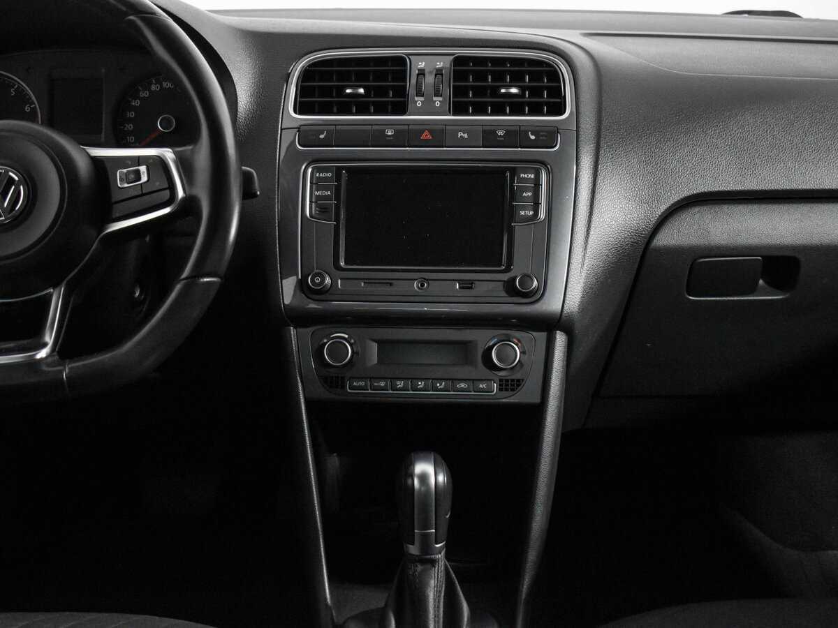 Б/У Фольксваген Поло 2019 года. Фото: #12