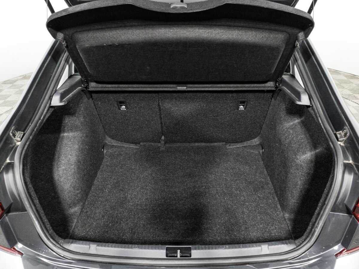 Б/У Фольксваген Поло 2020 года. Фото: #14