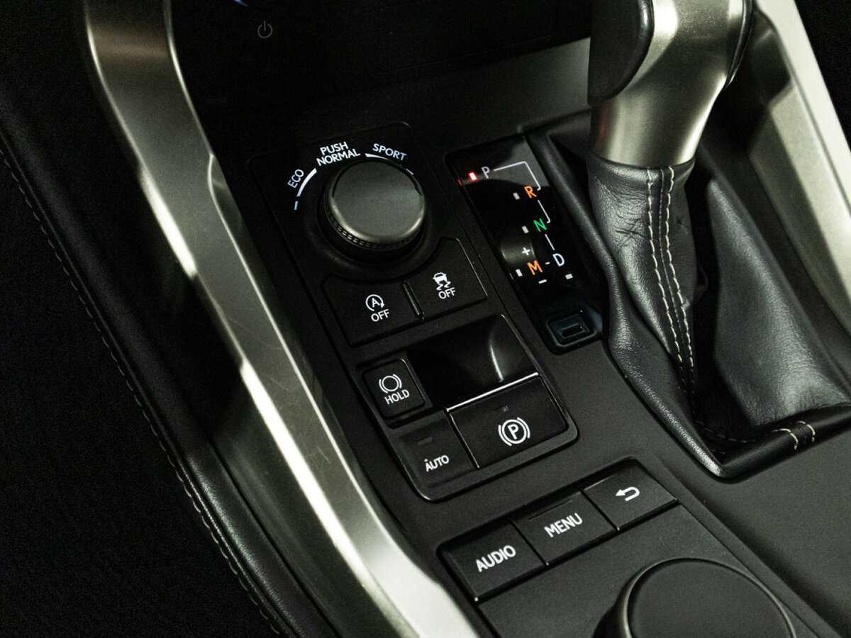 Lexus NX 2015 года с пробегом. Фото: #17