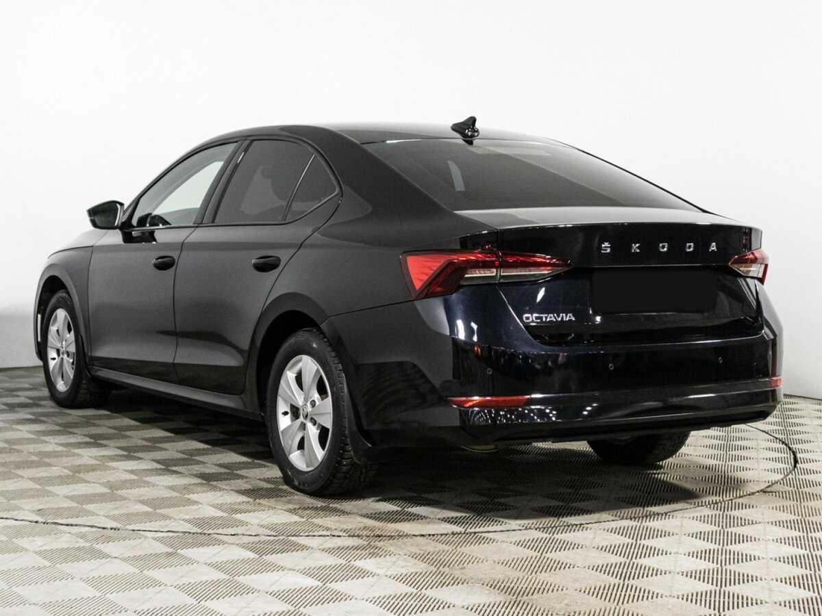 Skoda Octavia 2021 года с пробегом. Фото: #6