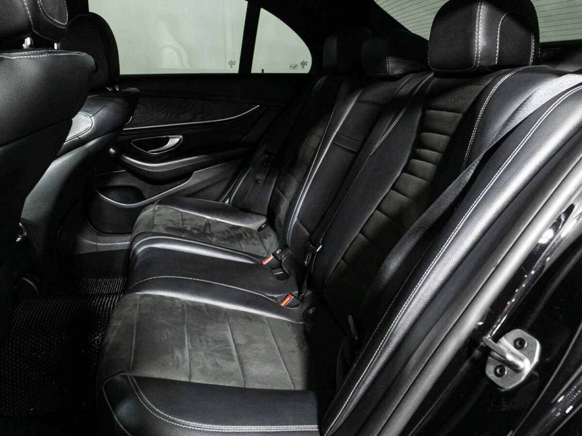 Mercedes-Benz E-Класс 2018 года с пробегом. Фото: #9