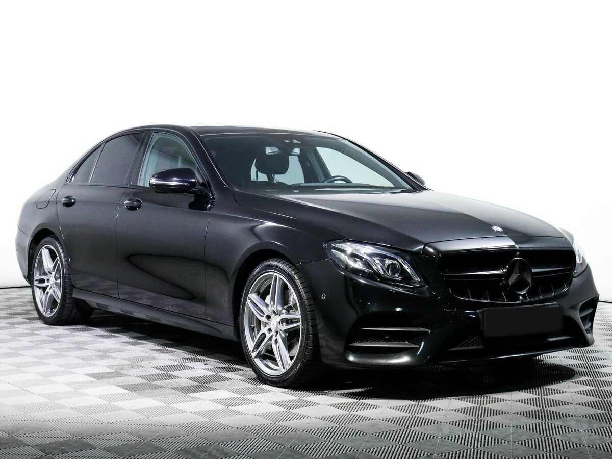 Mercedes-Benz E-Класс 2016 года с пробегом. Фото: #2