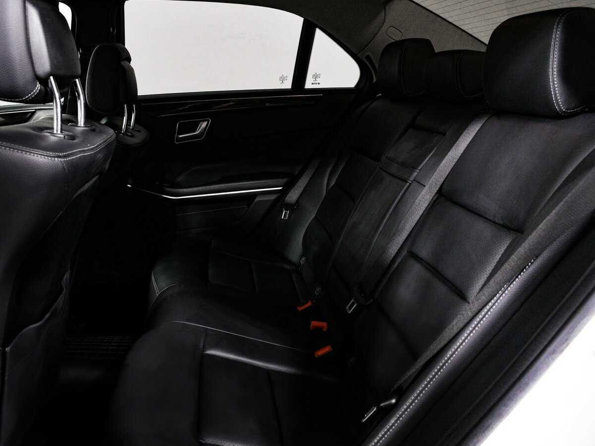 Mercedes-Benz E-Класс 2013 года с пробегом. Фото: #10