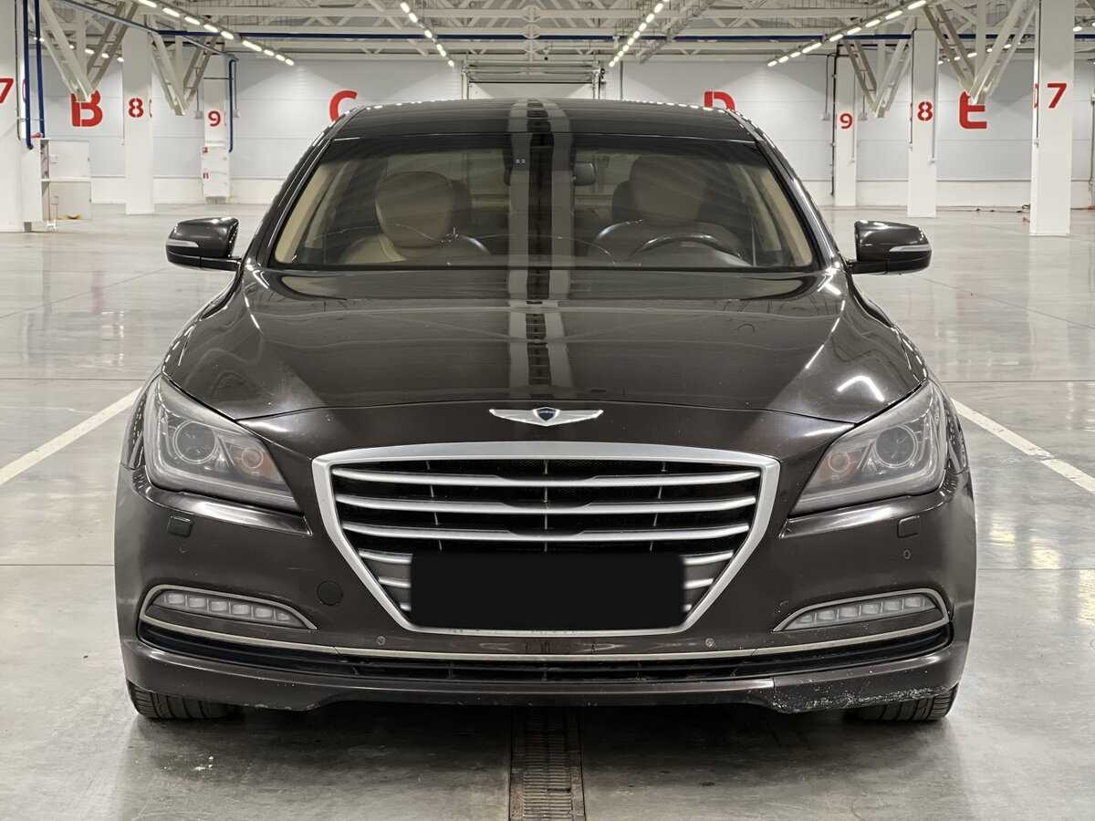 Hyundai Genesis 2014 года с пробегом. Фото: #1