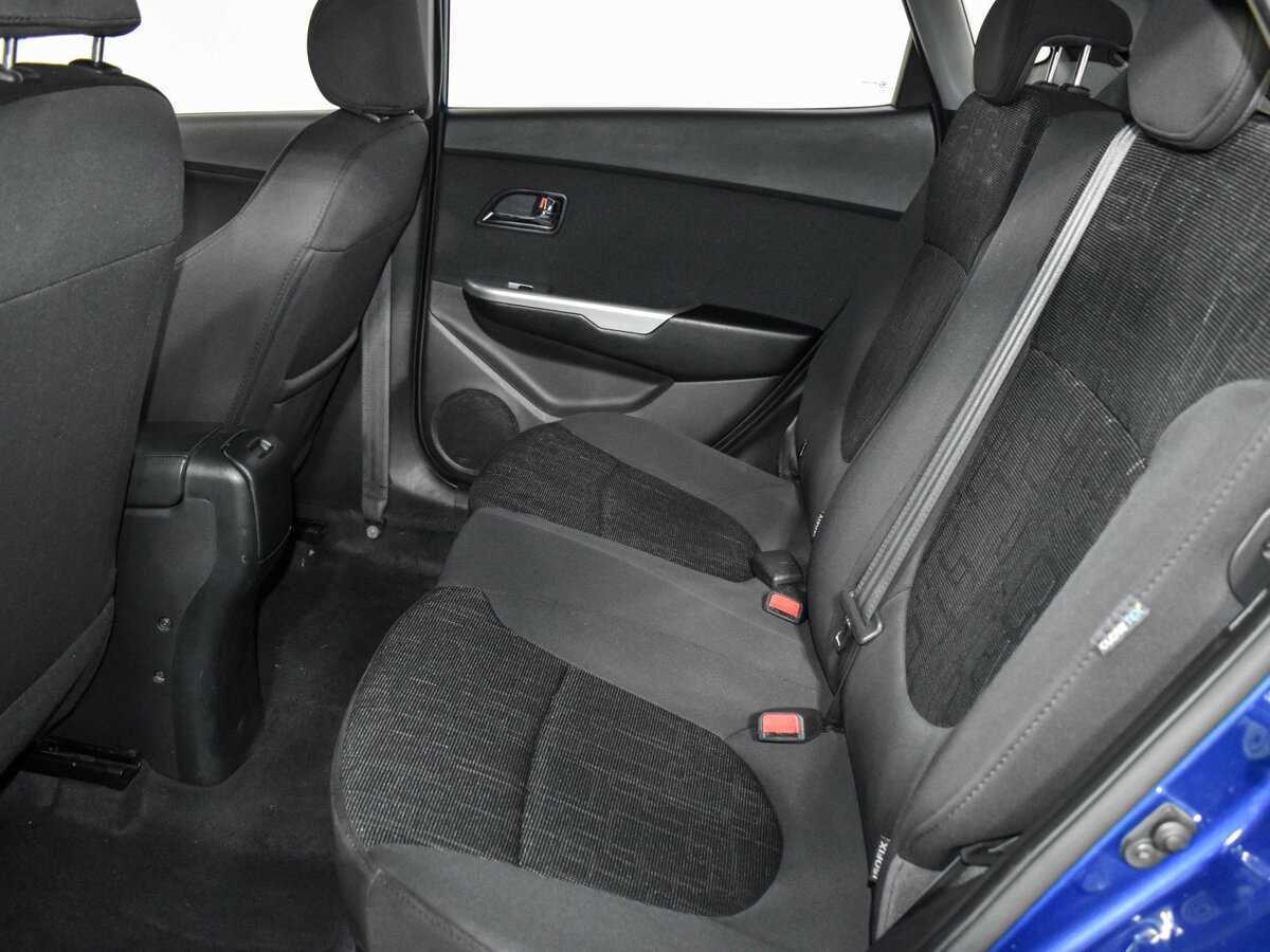 Б/У Киа Рио 2013 года. Фото: #11