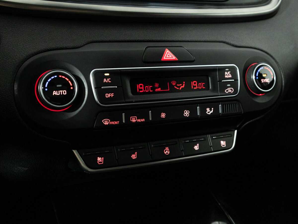 Kia Sorento 2018 года с пробегом. Фото: #25