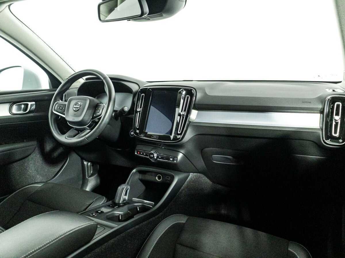 Volvo XC40 2019 года с пробегом. Фото: #8