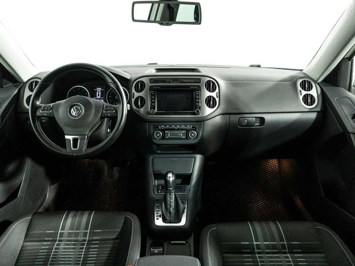 Б/У Фольксваген Тигуан 2015 года. Фото: #12