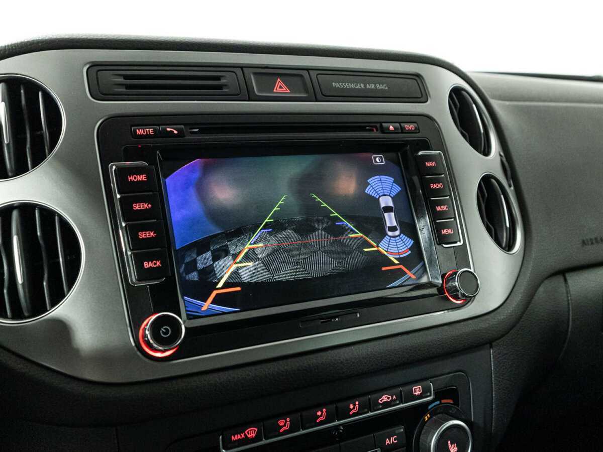 Б/У Фольксваген Тигуан 2015 года. Фото: #14