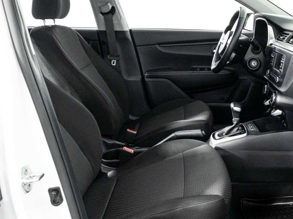 Б/У Киа Рио 2021 года. Фото: #16