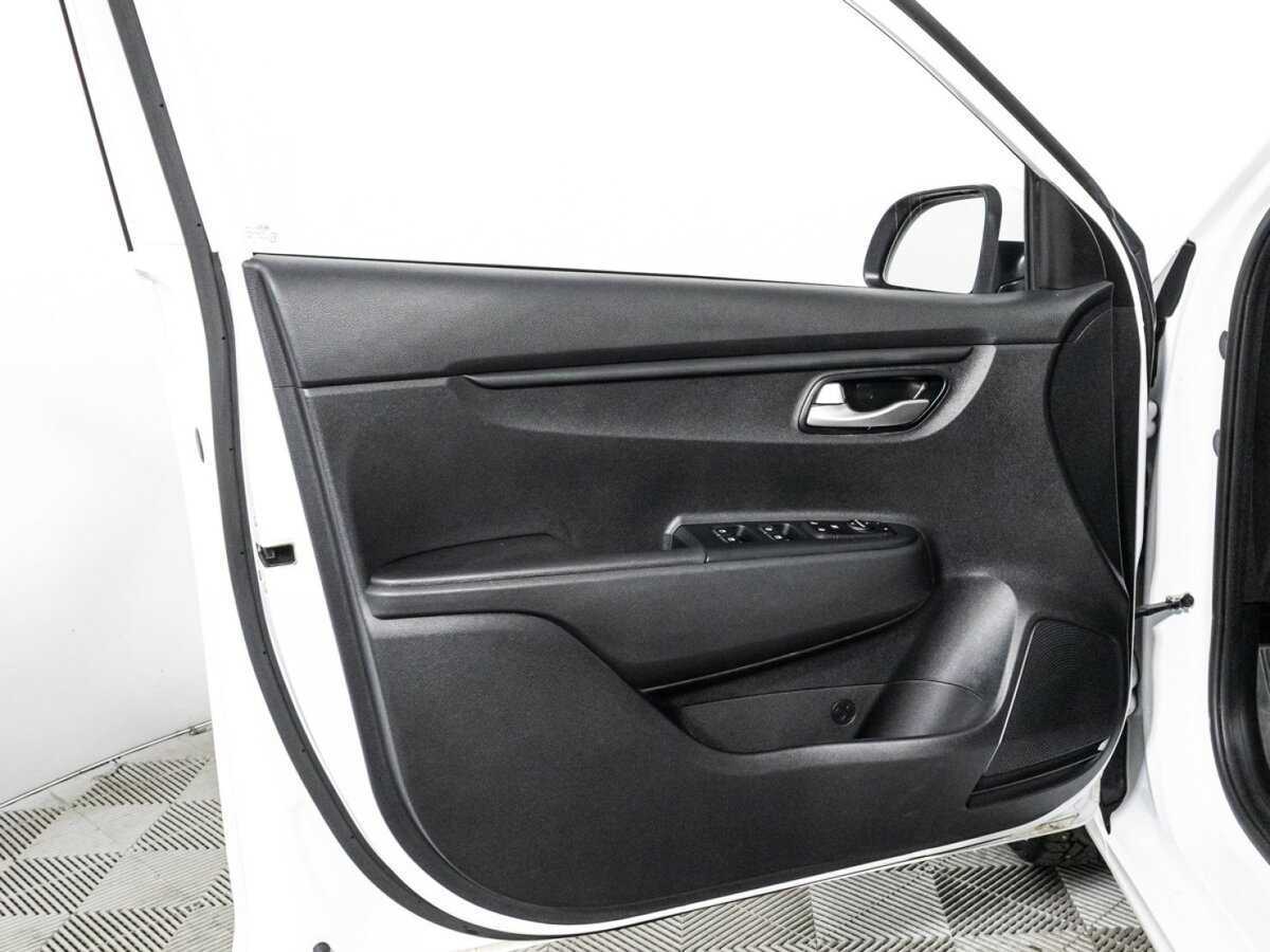 Б/У Киа Рио 2021 года. Фото: #23