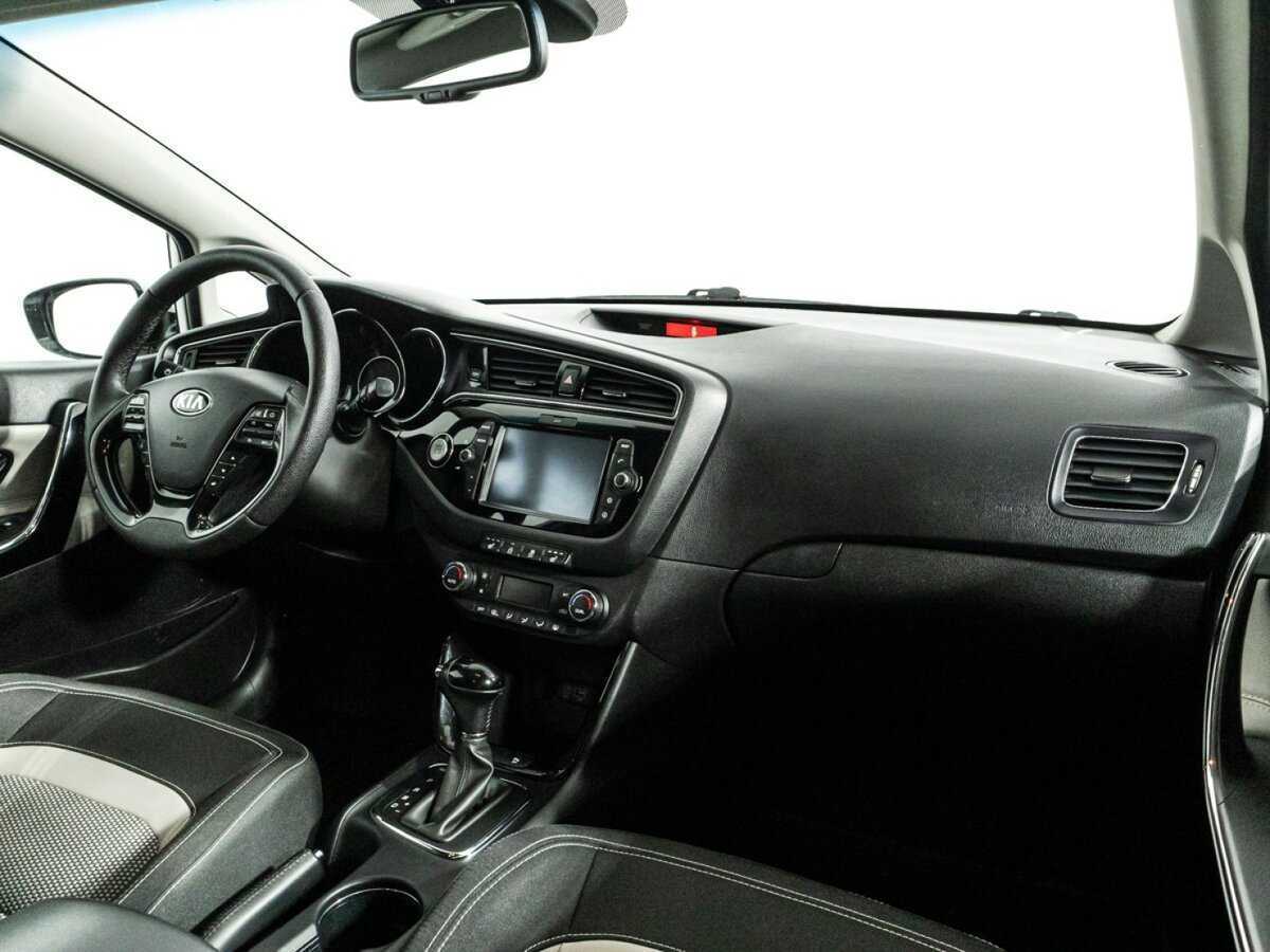 Б/У Киа Сид 2018 года. Фото: #8