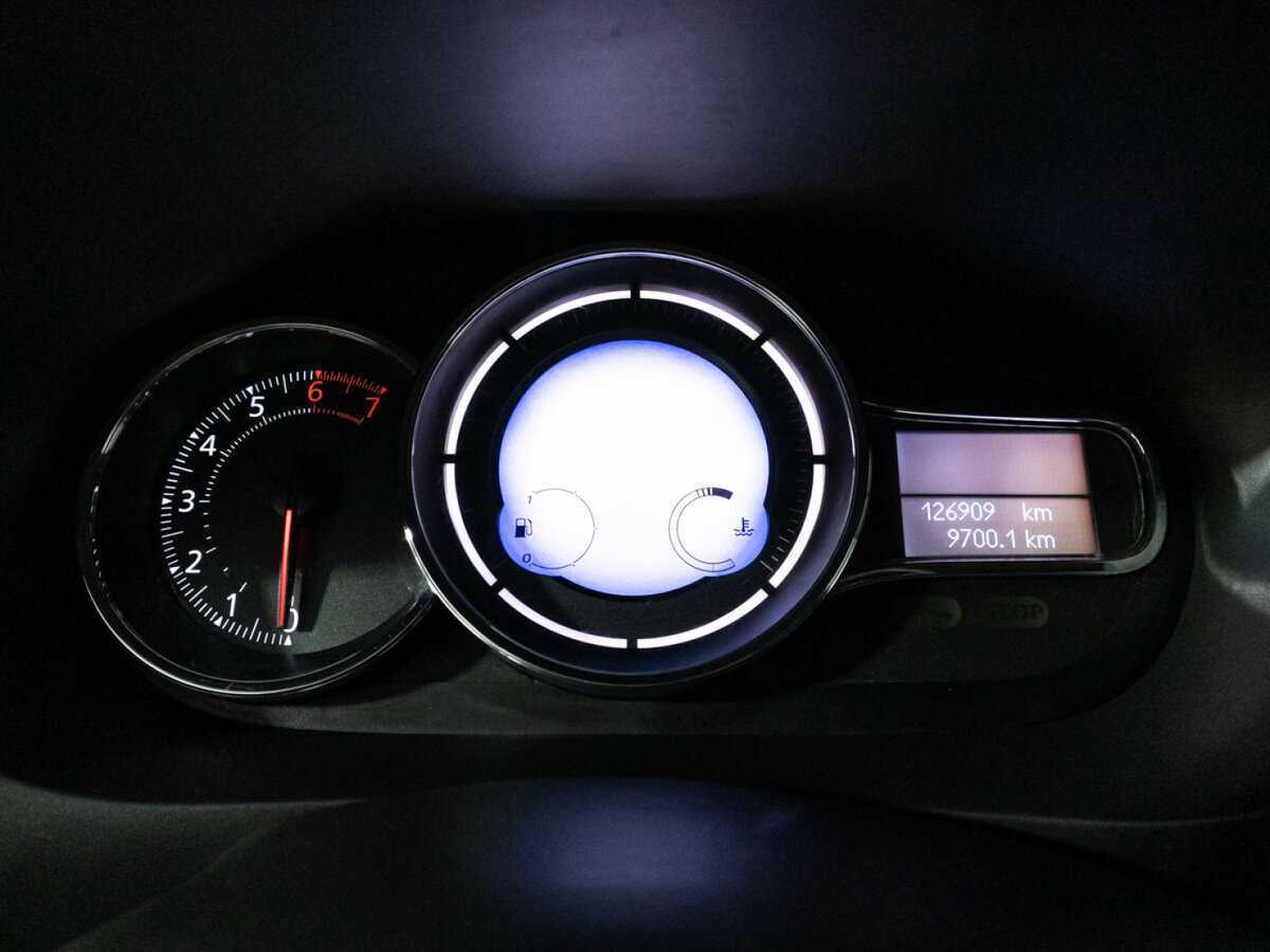 Б/У Рено Меган 2013 года. Фото: #11