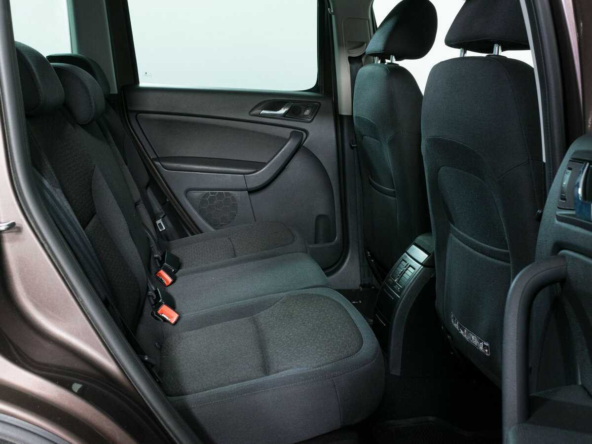 Б/У Шкода Йети 2015 года. Фото: #11