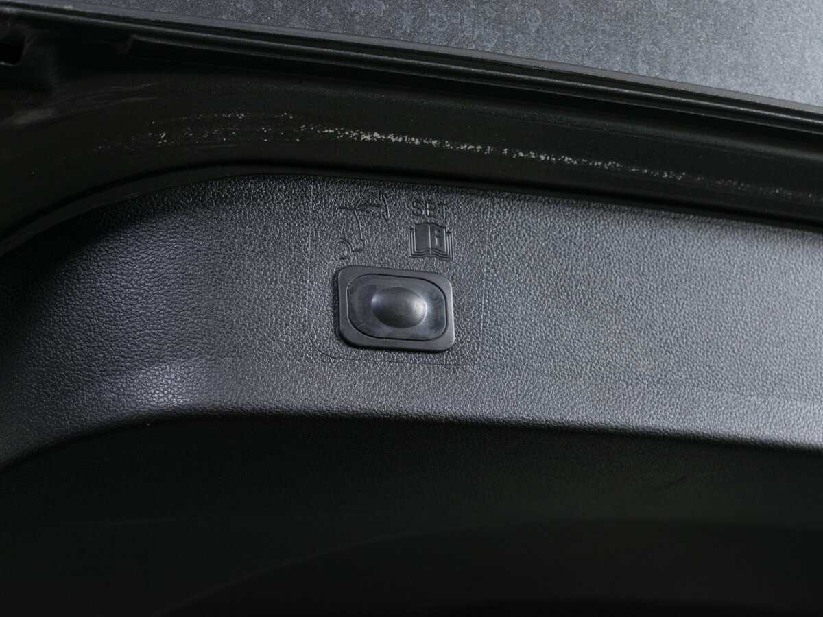 Б/У Форд Куга 2016 года. Фото: #4