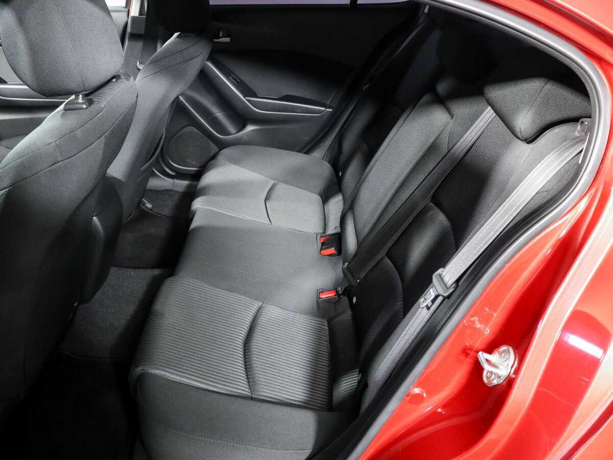 Б/У Мазда 3 2014 года. Фото: #6