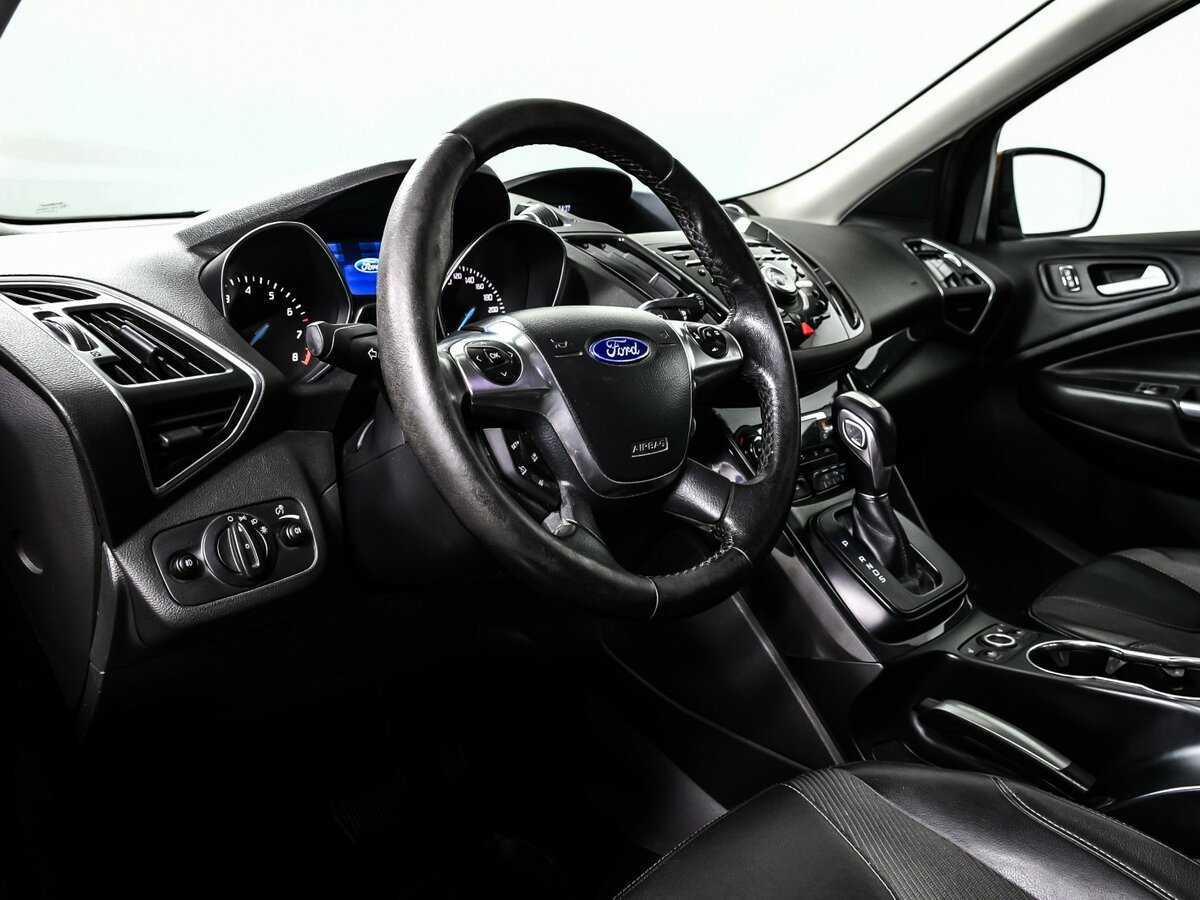 Б/У Форд Куга 2013 года. Фото: #12