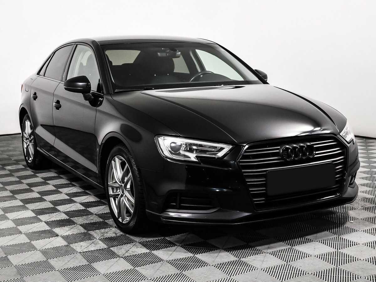 Audi A3 2017 года с пробегом. Фото: #2