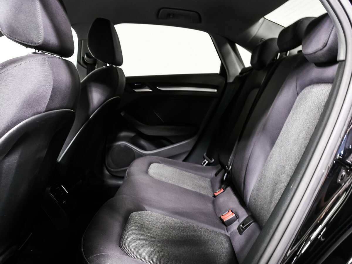 Audi A3 2017 года с пробегом. Фото: #12