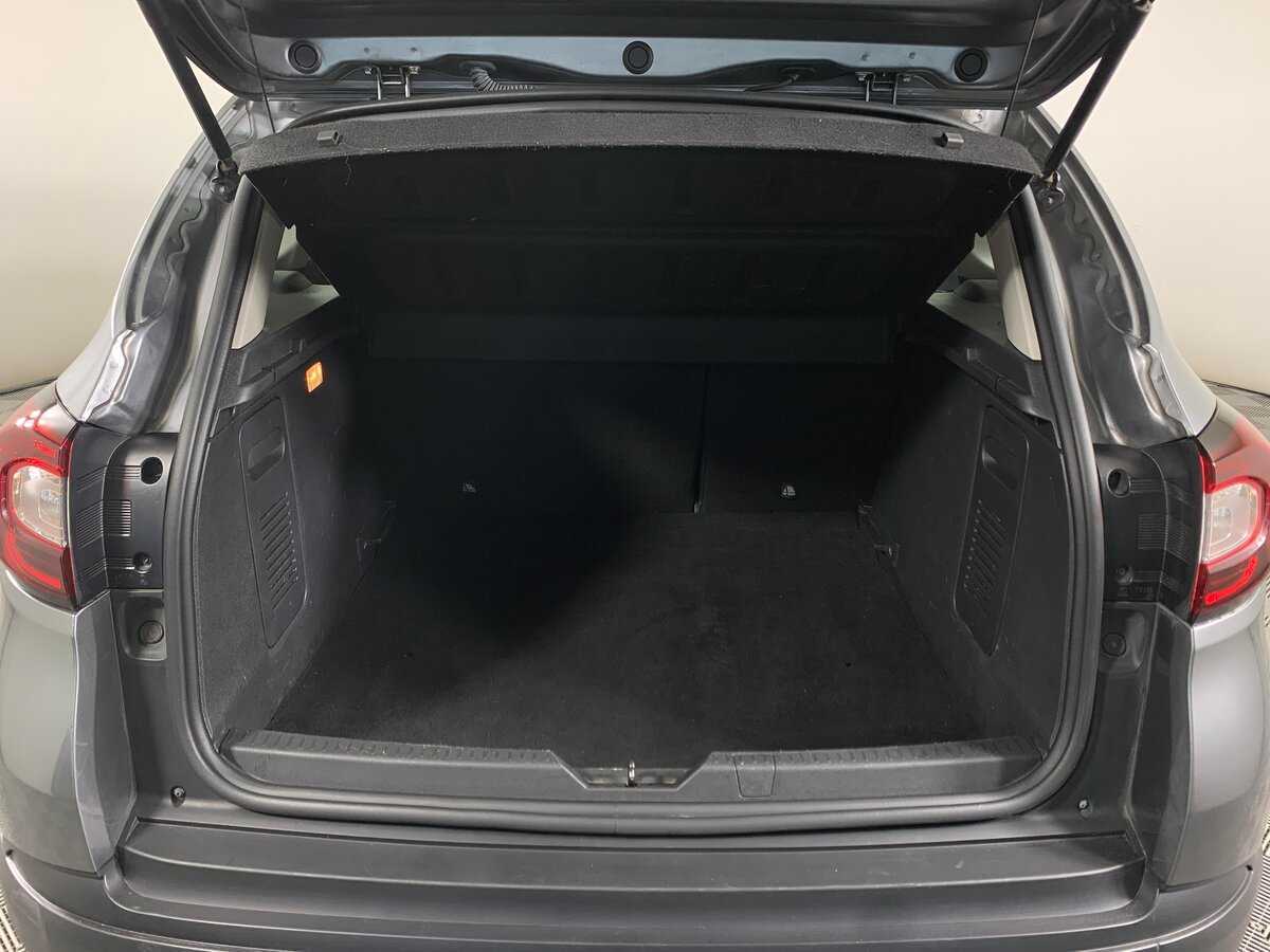 Б/У Рено Каптюр 2019 года. Фото: #19