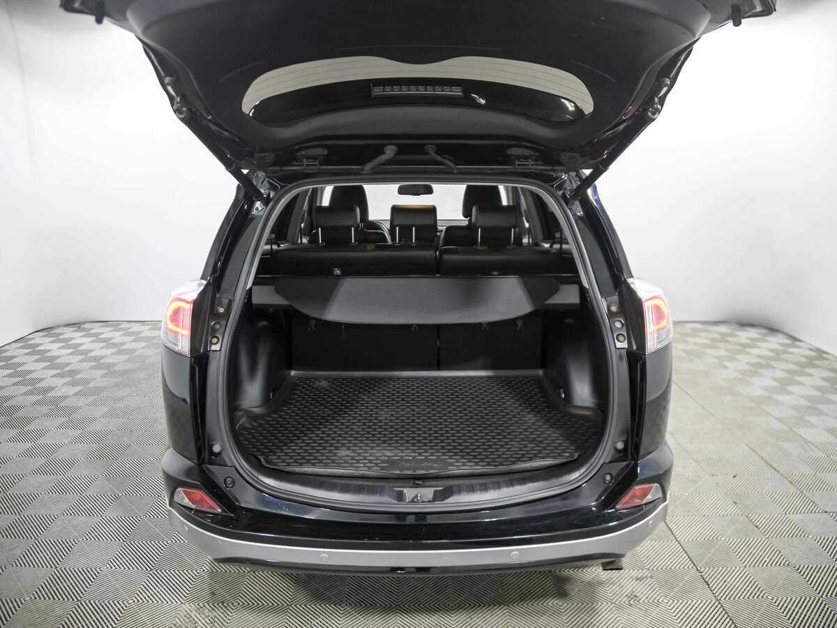 Toyota RAV4 2017 года с пробегом. Фото: #21