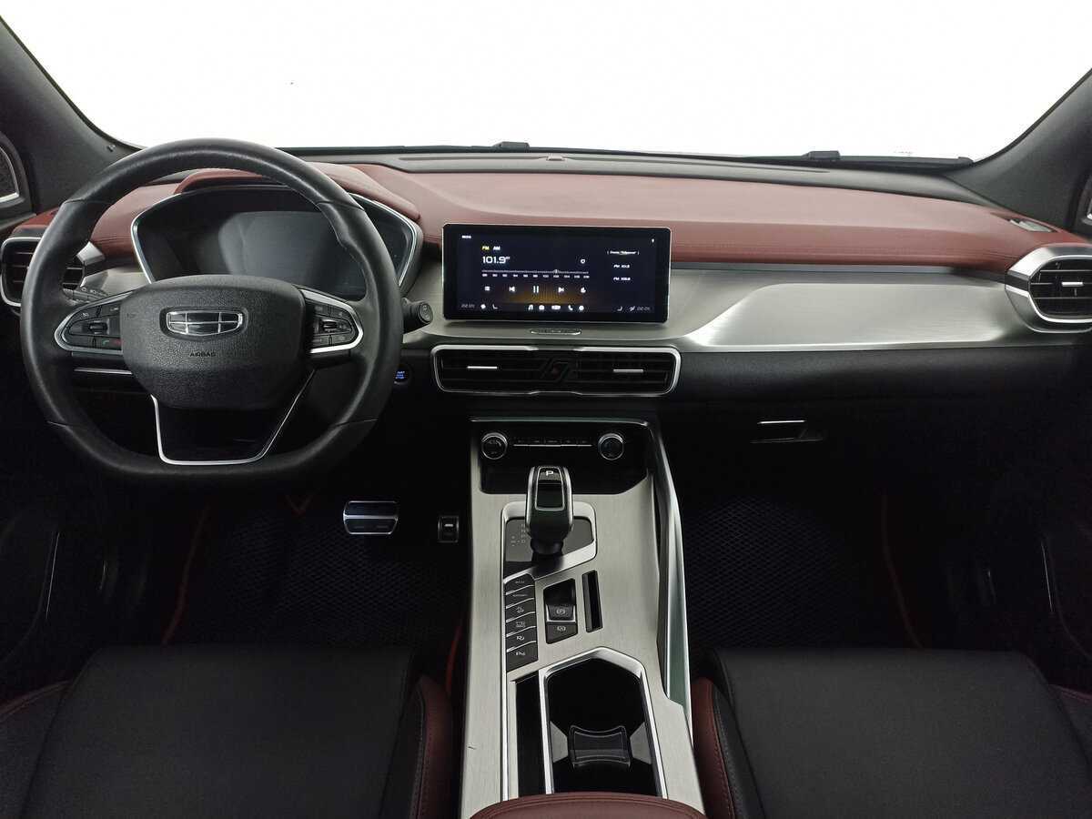 Б/У Джили Кулрэй 2020 года. Фото: #11